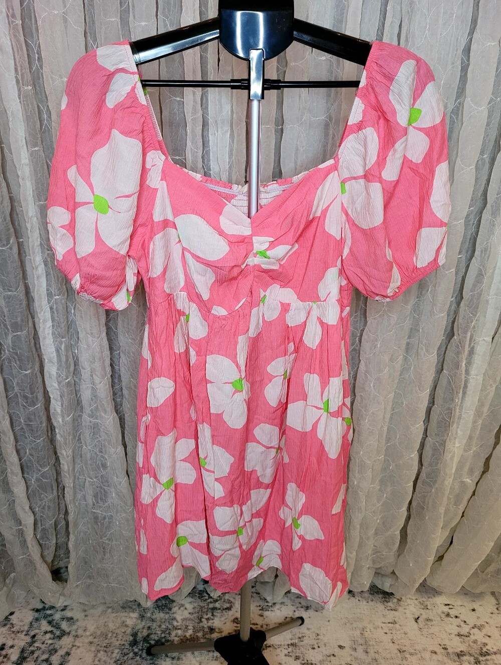 Easel Pink Tropical Floral On Or Off Shoulder Puff Sleeve Smocked Mini Dress L